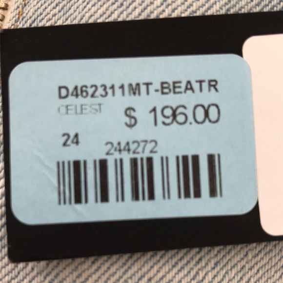 CARMAR DENIM SKIRT W/GLITTER STRIP ON THE SIDE NWT - Picture 3 of 3